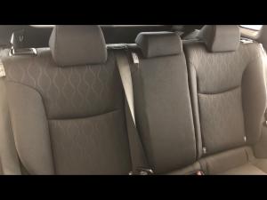 Toyota Corolla Cross 1.8 Xi - Image 13