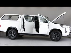 Toyota Hilux 2.4GD-6 double cab 4x4 Raider auto - Image 20