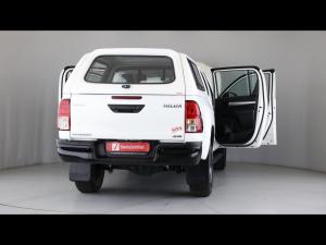 Toyota Hilux 2.4GD-6 double cab 4x4 Raider auto - Image 26