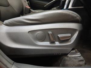 Toyota Corolla Cross 1.8 Hybrid XR - Image 19