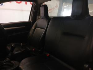 Toyota Hilux 2.4GD single cab S (aircon) - Image 17