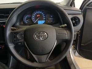 Toyota Corolla Quest 1.8 Plus auto - Image 8