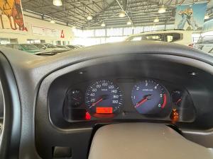 Nissan NP300 Hardbody 2.5TDi double cab Hi-rider - Image 9