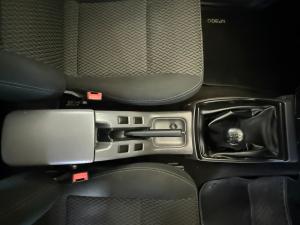 Nissan NP300 Hardbody 2.5TDi double cab Hi-rider - Image 10