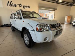 Nissan NP300 Hardbody 2.5TDi double cab Hi-rider - Image 1