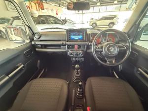 Suzuki Jimny 1.5 GL AllGrip 3-door manual - Image 6