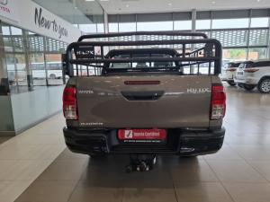 Toyota Hilux 2.4 GD-6 RB Raider automaticD/C - Image 4