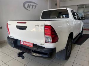 Toyota Hilux 2.4 GD-6 Raider 4X4 automaticD/C - Image 2