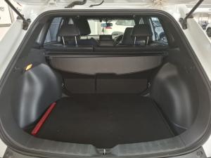 Toyota Corolla Cross 1.8 XS - Image 13