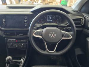 Volkswagen T-CROSS 1.0 TSI Comfortline - Image 10