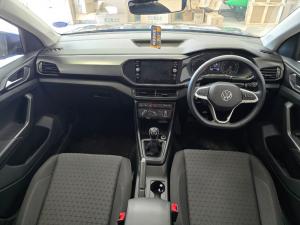 Volkswagen T-CROSS 1.0 TSI Comfortline - Image 6