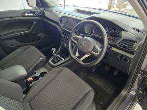 Volkswagen T-CROSS 1.0 TSI Comfortline - Image 7