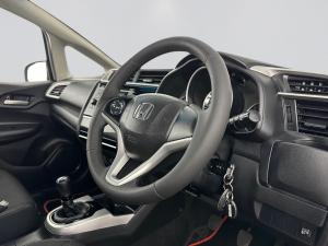 Honda WR-V 1.2 Comfort - Image 12