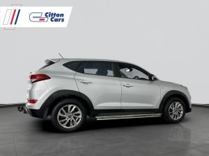 Hyundai Tucson 2.0 Premium automatic - Image 4