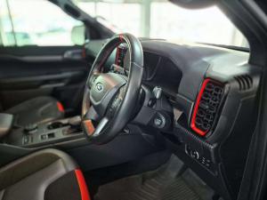 Ford Ranger 3.0 V6 BI Turbo Ecoboost Raptor 4X4 automatic - Image 13