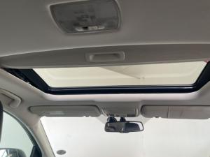 Honda CR-V 2.4 Executive AWD - Image 14