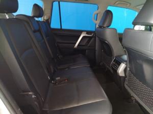 Toyota Land Cruiser Prado 2.8GD VX - Image 10