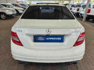 Mercedes-Benz C-Class C63 AMG - Image 3