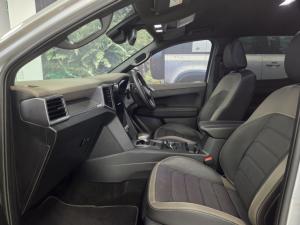 Volkswagen Amarok 3.0TDI V6 double cab Aventura 4Motion - Image 6