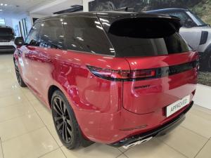 Land Rover Range Rover Sport P530 First Edition - Image 3