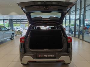 Nissan Magnite 1.0 Turbo Acenta Red Edition manual - Image 5