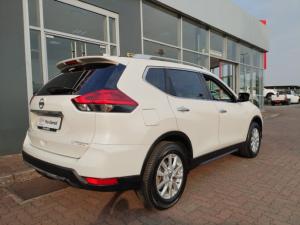 Nissan X-Trail 2.5 4x4 Acenta Tech - Image 3