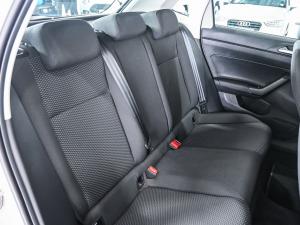 Volkswagen Polo hatch 1.0TSI - Image 15