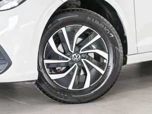 Volkswagen Polo hatch 1.0TSI - Image 8