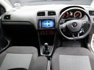 Volkswagen Polo Vivo hatch 1.4 Life - Image 8