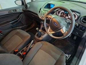 Ford Fiesta 5-door 1.4 Ambiente (aircon+audio) - Image 14