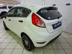 Ford Fiesta 5-door 1.4 Ambiente (aircon+audio) - Image 8