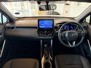 Toyota Corolla Cross 1.8 HEV XS - Image 11
