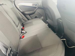 Suzuki Vitara Brezza 1.5 GLX - Image 10