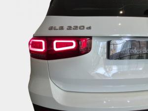 Mercedes-Benz GLB GLB220d 4Matic AMG Line - Image 20