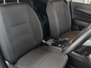 Suzuki Vitara Brezza 1.5 GL auto - Image 17