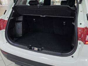 Suzuki Vitara Brezza 1.5 GL auto - Image 18