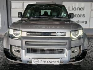 Land Rover Defender 90 D300 X-Dynamic SE - Image 3