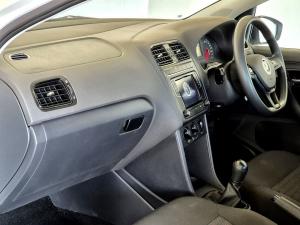 Volkswagen Polo Vivo hatch 1.4 Trendline - Image 12