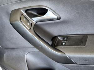 Volkswagen Polo Vivo hatch 1.4 Trendline - Image 16