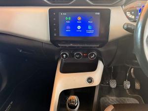 Nissan Magnite 1.0 Turbo Acenta manual - Image 14