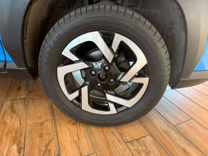 Nissan Magnite 1.0 Turbo Acenta manual - Image 3