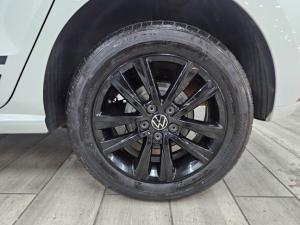 Volkswagen Polo Vivo hatch 1.4 Trendline - Image 4