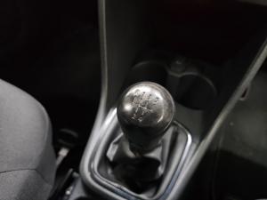 Volkswagen Polo Vivo hatch 1.4 Trendline - Image 8