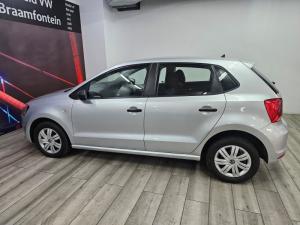 Volkswagen Polo Vivo hatch 1.4 Trendline - Image 9