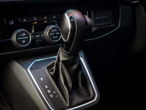 Volkswagen Caravelle 2.0BiTDI Highline 4Motion - Image 11