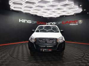 Isuzu D-Max Gen 6 250 single cab Fleetside safety - Image 2