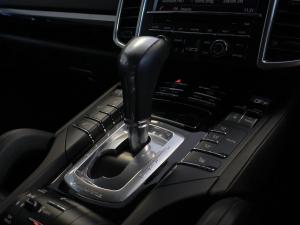 Porsche Cayenne diesel - Image 15