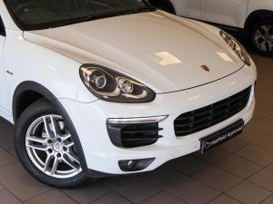 Porsche Cayenne diesel - Image 2
