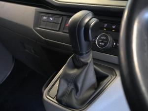Volkswagen Transporter 2.0BiTDI Kombi SWB Trendline Plus 4Motion - Image 18