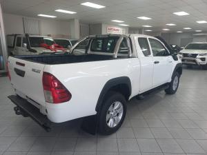 Toyota Hilux 2.4GD-6 Xtra cab SRX - Image 2